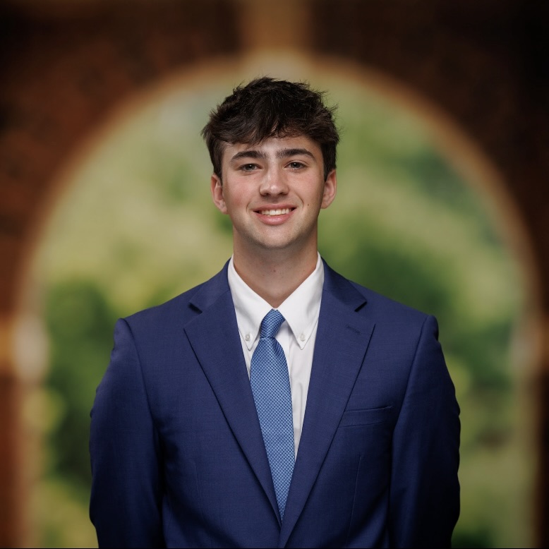 Max Yates headshot